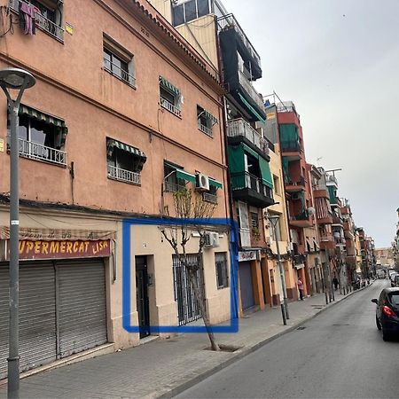 Apartamento En Planta Baja Cerca De La Playa En バダロナ エクステリア 写真