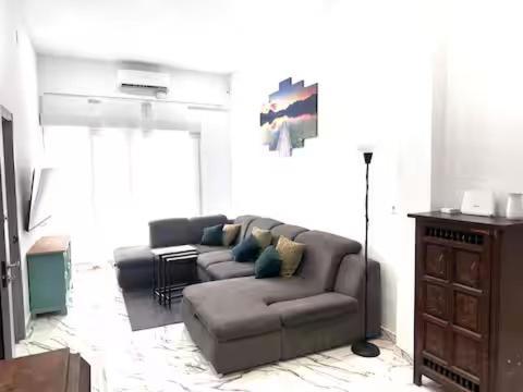 Apartamento En Planta Baja Cerca De La Playa En バダロナ エクステリア 写真